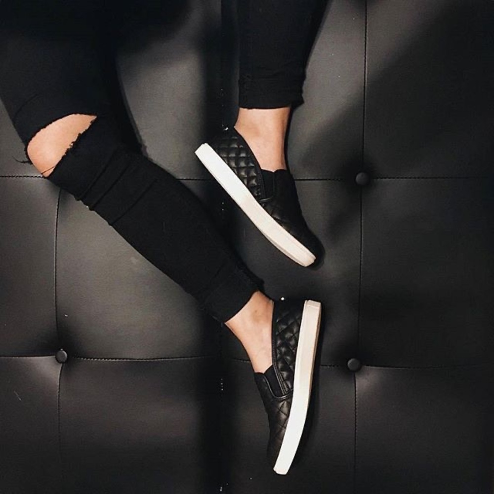 🍂 TAN QUILTED FAUX LEATHER PLATFORM CASUAL SNEAKERS! - Picture 16 of 17